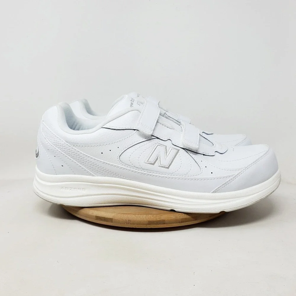New Balance 577 Shoes Mens 11.5 2E WIDE White Classic Straps Comfort Sneaker